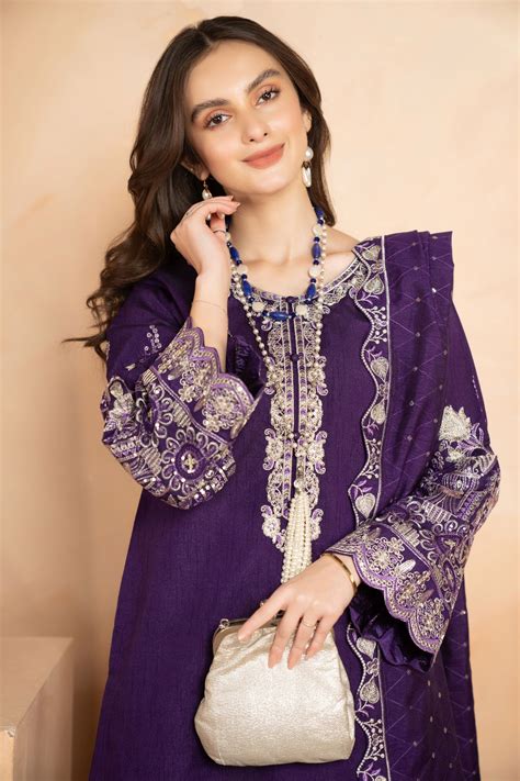 Regal Threads.